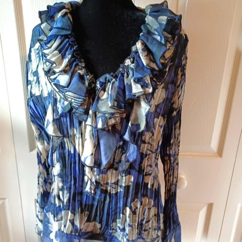 Sunny Leigh Accordion Pleat Ruffled Navy Blue Top 1X